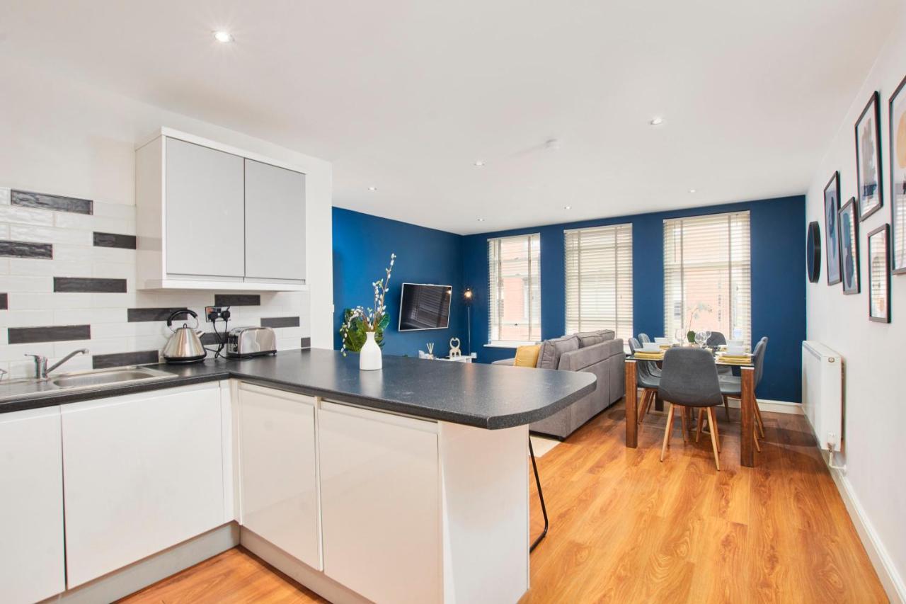 Stunning City Centre 3 Bed, 3 Bath - Sleeps 8! Διαμέρισμα Λιντς Εξωτερικό φωτογραφία