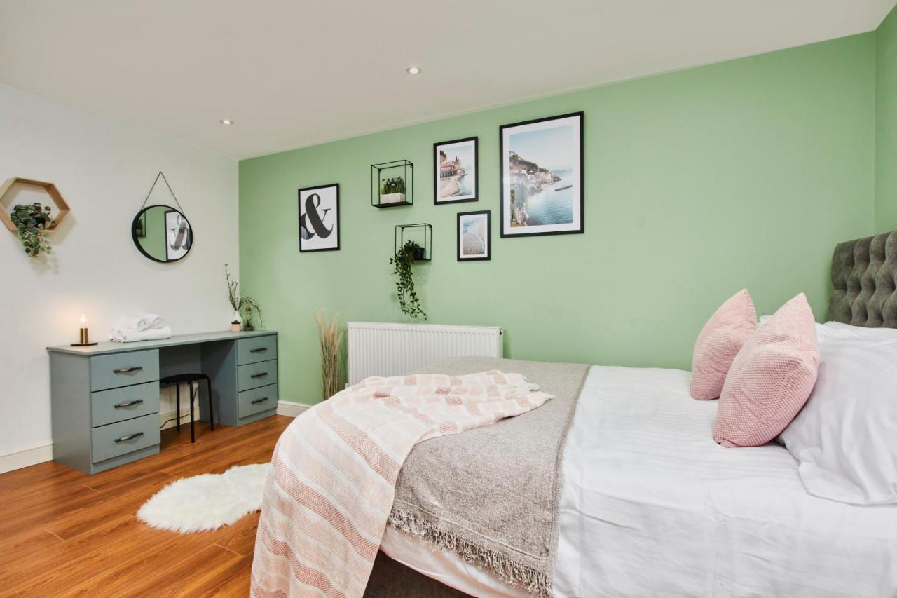 Stunning City Centre 3 Bed, 3 Bath - Sleeps 8! Διαμέρισμα Λιντς Εξωτερικό φωτογραφία