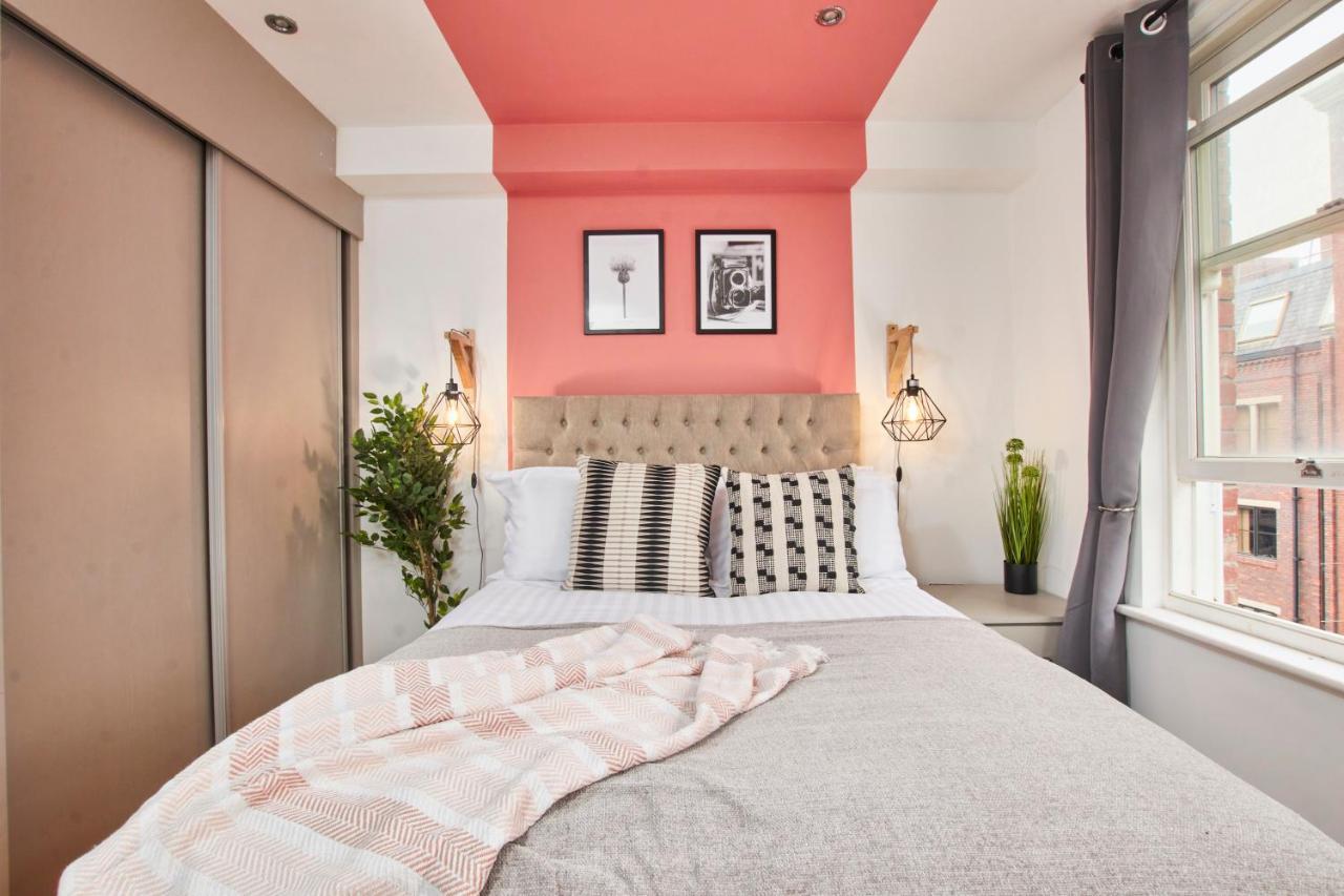 Stunning City Centre 3 Bed, 3 Bath - Sleeps 8! Διαμέρισμα Λιντς Εξωτερικό φωτογραφία
